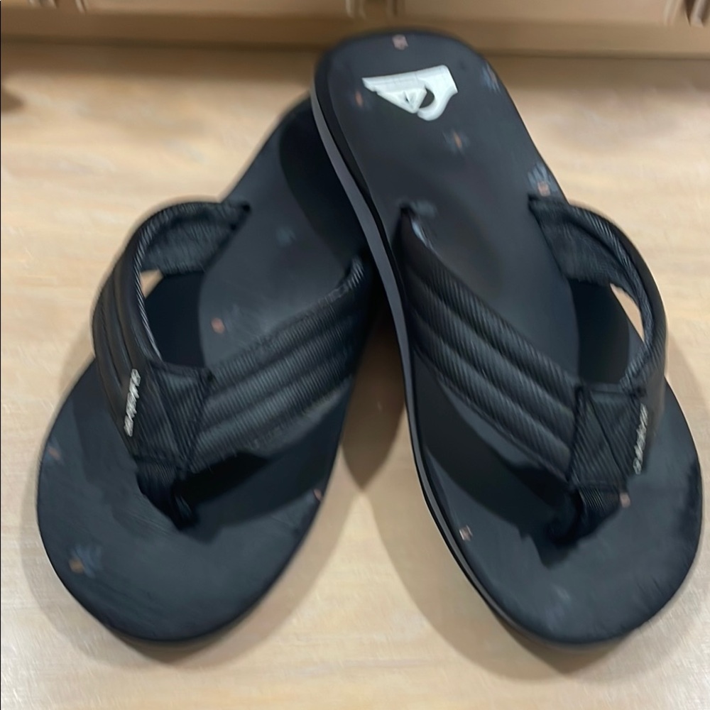Quiksilver Men's Black Flip Flops